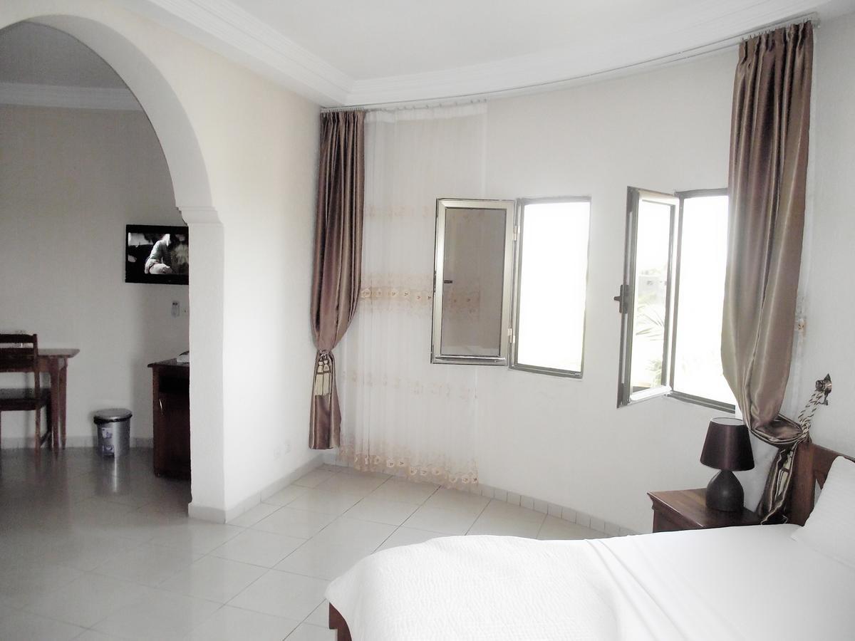 Hotel Ghis Palace Baguida Exterior foto